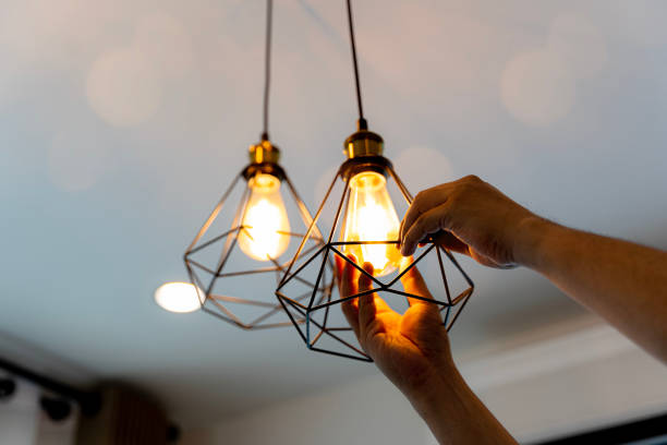 Best Affordable Emergency Electrician  in Kearney, MO