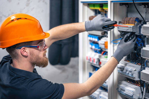 Best 24-Hour Electrician  in Kearney, MO